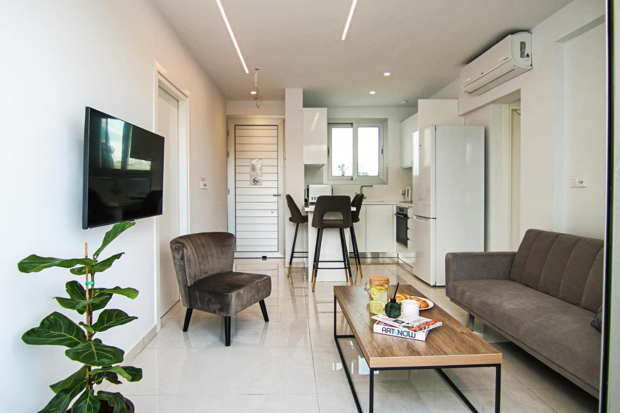 Apartamento Phaedrus Living - Seaside Executive Flat Harbour 208 Paphos Exterior foto